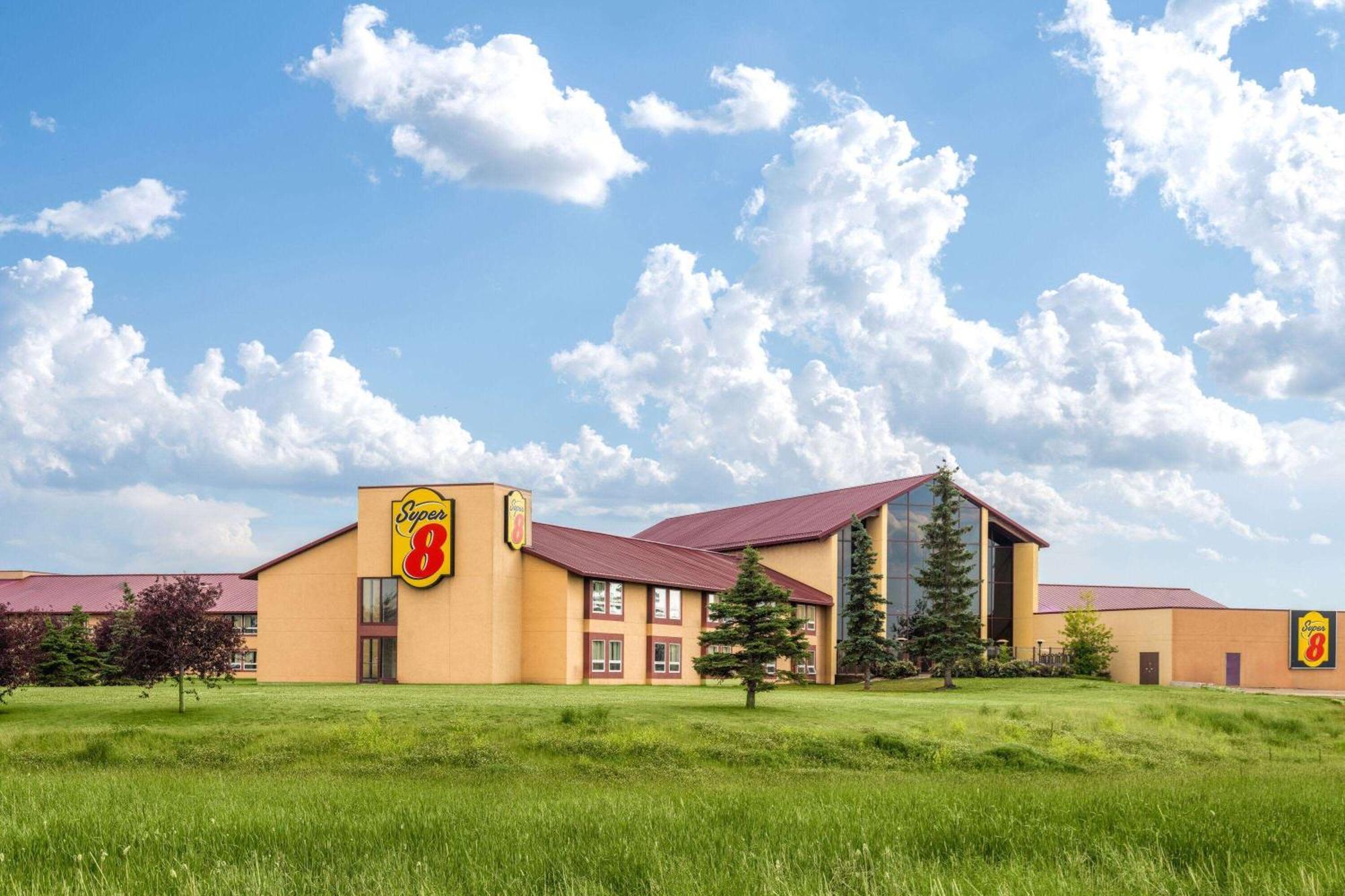 Super 8 By Wyndham Sherwood Park/Edmonton Area Kültér fotó