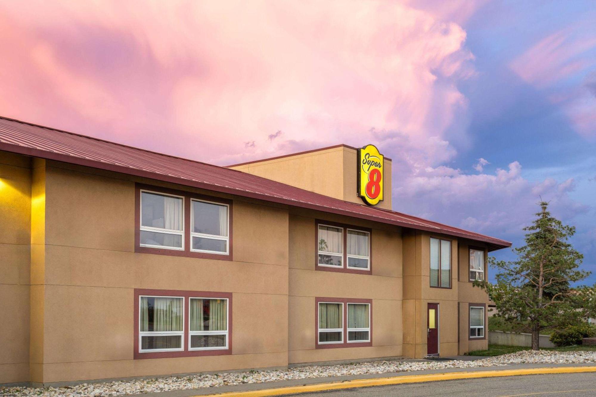 Super 8 By Wyndham Sherwood Park/Edmonton Area Kültér fotó