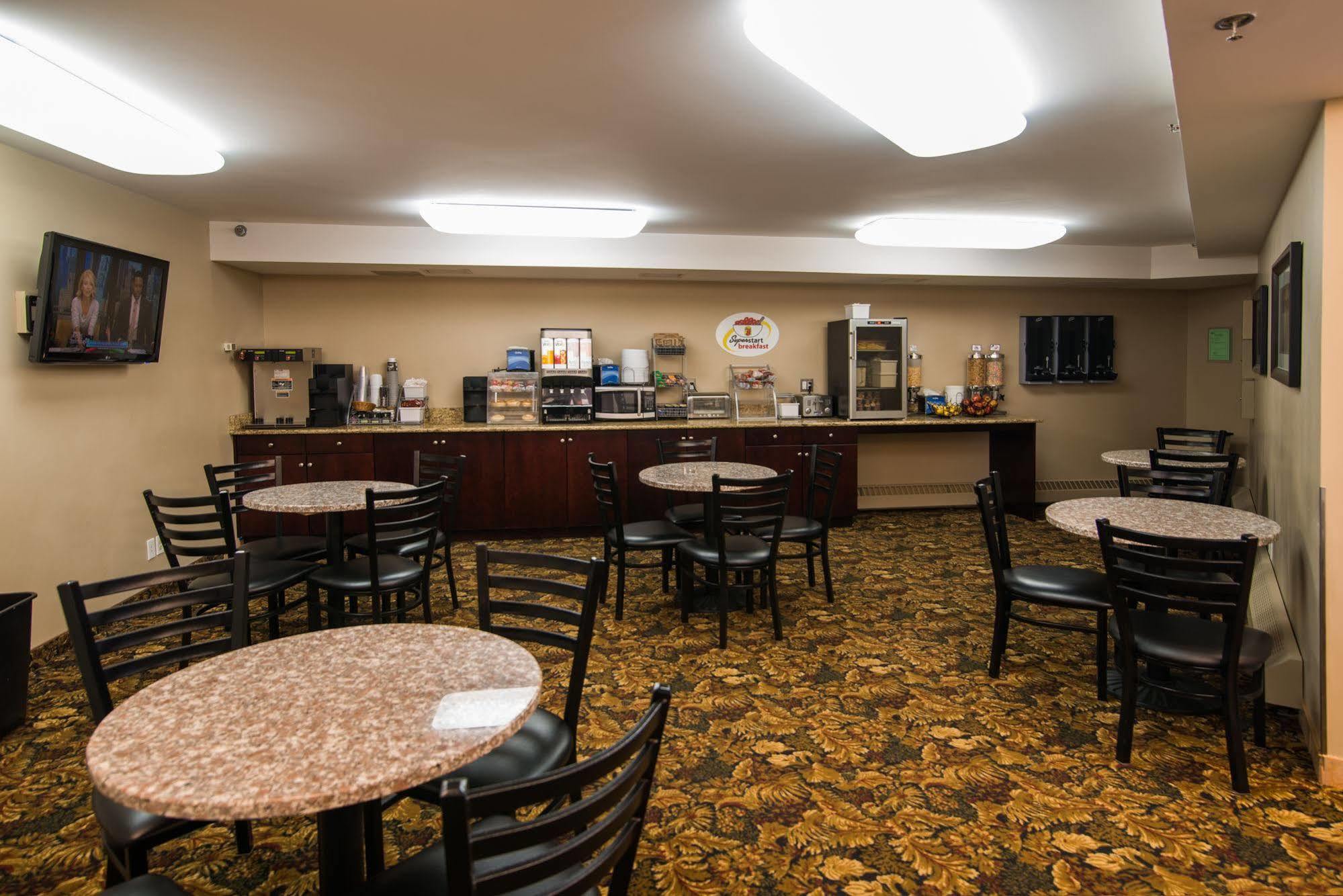 Super 8 By Wyndham Sherwood Park/Edmonton Area Kültér fotó